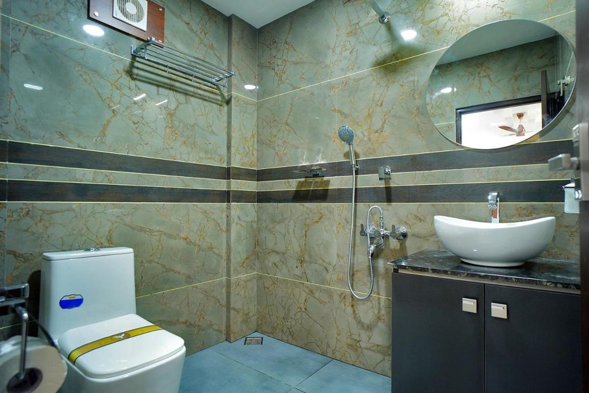 Universal Residency Perumpavur Exterior photo